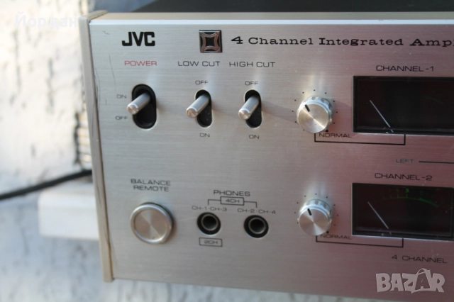 Усилвател ''JVC-4VN-880'', снимка 4 - Ресийвъри, усилватели, смесителни пултове - 51795667