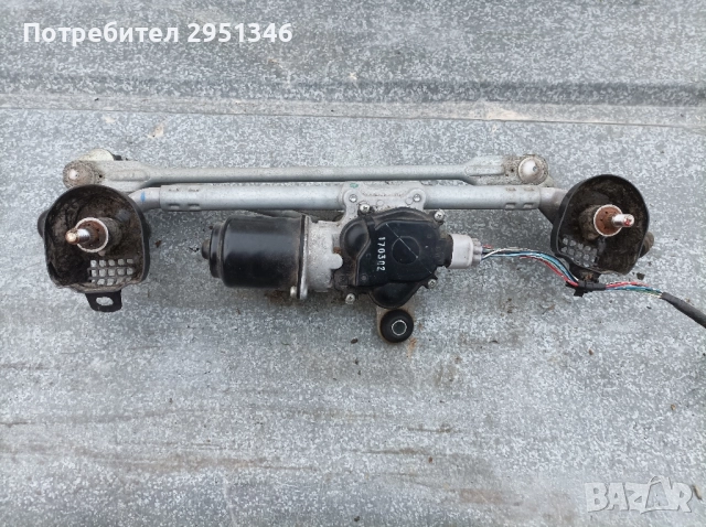 Лостов механизъм чистачки Mitsubishi Space Star 