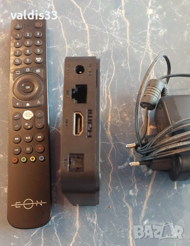 Андройд приемник "b.box" на Булсатсом, андроид11,HDMI, с инсталирани телевизии;, снимка 2 - Приемници и антени - 52822915