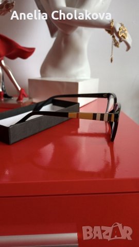 Очила , снимка 3 - Слънчеви и диоптрични очила - 39618901