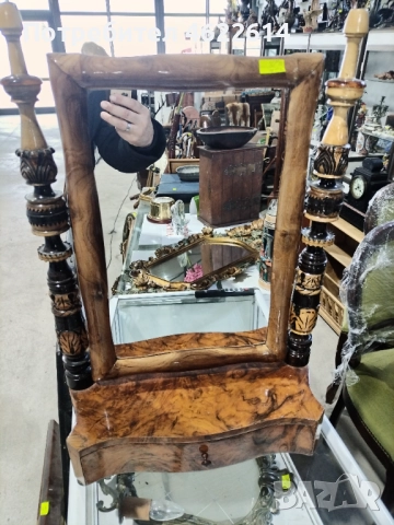 МНОГО КРАСИВА ТОАЛТКА ОГЛЕДАЛО 