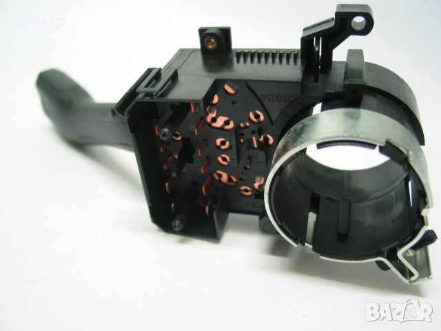 7M0953504 Лостче за мигачи за Ауди А3 , снимка 2 - Части - 35290468