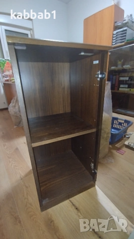 Шкаф витрина цвят палисандър - орех 42/44/височина 91см, снимка 2 - Шкафове - 53038578