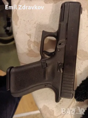 Пистолет Glock 19gen.5 9x19, снимка 3 - Бойно оръжие - 49203523