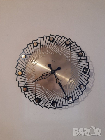 Стар стенен часовник , снимка 3 - Други ценни предмети - 36451793