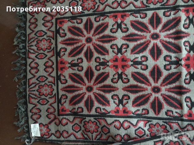 пътеки жакардови - 3бр - 2бр с раз мери1.90/0.75 и 1бр. 3м/0.75 общо-35лв