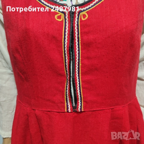 Продавам стар ансамблов сукман, снимка 2 - Колекции - 52307714