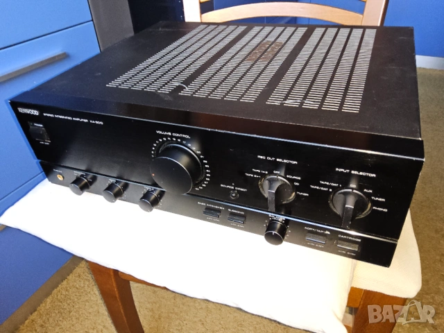 Стерео усилвател KENWOOD KA-5010, снимка 3 - Ресийвъри, усилватели, смесителни пултове - 53975796