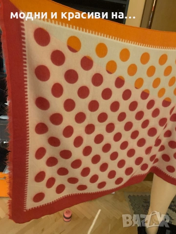 Разкошен шал с десен точки( вълна и вискоза), снимка 6 - Шалове - 53248849