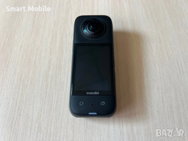 Продавам Insta360 X3
