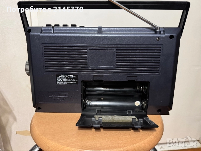Радио Grundig Music Boy 165, снимка 7 - Радиокасетофони, транзистори - 52867146