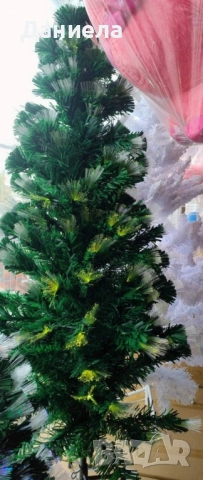 Коледна елха с вградени светлини - магията на Коледа - 150см, снимка 3 - Декорация за дома - 52442324