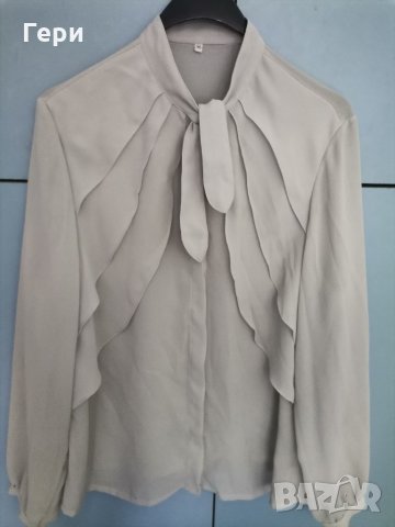 Елегантна риза в сивата гама