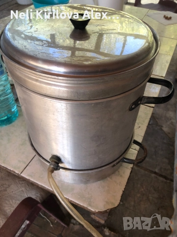 Тенджера на три нива за сокове