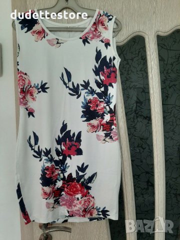 Красиви елегантни рокли на цветя, снимка 1