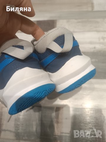Детски маратонки Nike, снимка 3 - Детски маратонки - 42739701