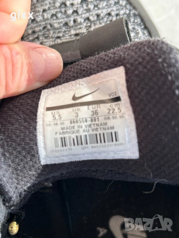 Дамски маратонки NIKE, снимка 5 - Маратонки - 53003702