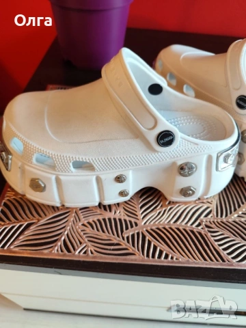 Продавам реплика на чехли Balenciaga., снимка 2 - Джапанки - 54201016