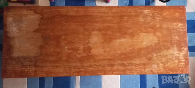 Подарявам маса