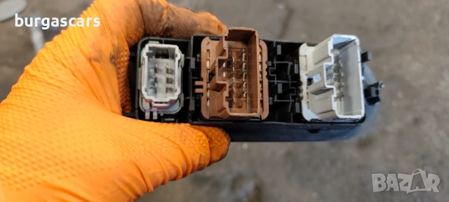 Бутони ел стъкла Renault Scenic II, снимка 2 - Части - 54228552