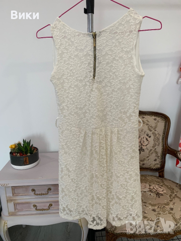 Бяла рокля в размер XS, снимка 13 - Рокли - 44635055