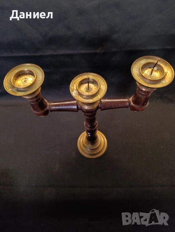 Масивен свещник, снимка 2 - Антикварни и старинни предмети - 51857946