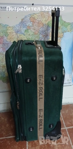 Куфар голям с дръжка на колела, снимка 4 - Куфари - 53229563