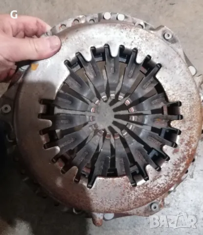 Мазда 6 2.0D Притискателен Диск , снимка 4 - Части - 47601366