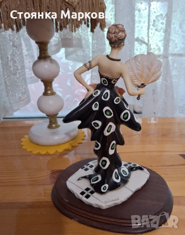 Прекрасна статуетка -Leonardo collection, снимка 3 - Статуетки - 51052238