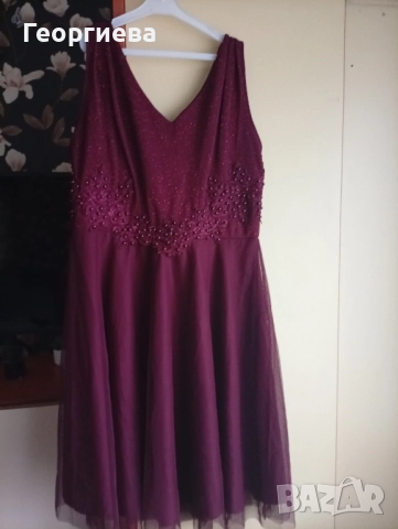 Дамска рокля