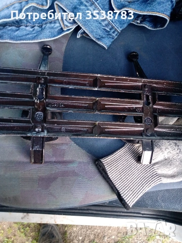 Закачалка за дрехи 