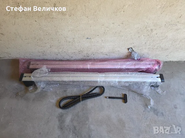 Продавам чисто нов, оригинален комплект алуминиеви напречни греди за покрив за Audi Q5 (платформа 8R, снимка 2 - Аксесоари и консумативи - 55812788