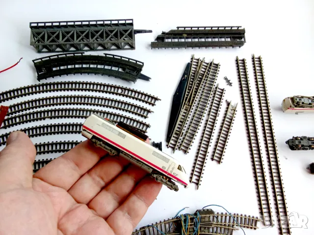 Marklin InterCity-Expr ess  Train Мащаб Z, снимка 11 - Колекции - 47623659