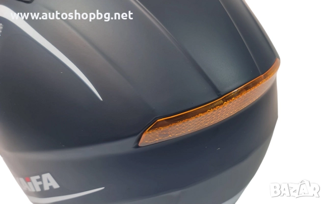 Мото каска шлем черна мотор скутер, снимка 5 - Аксесоари и консумативи - 52476335