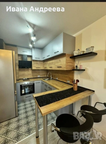 Двусатаен апартамент в кв.Тракия