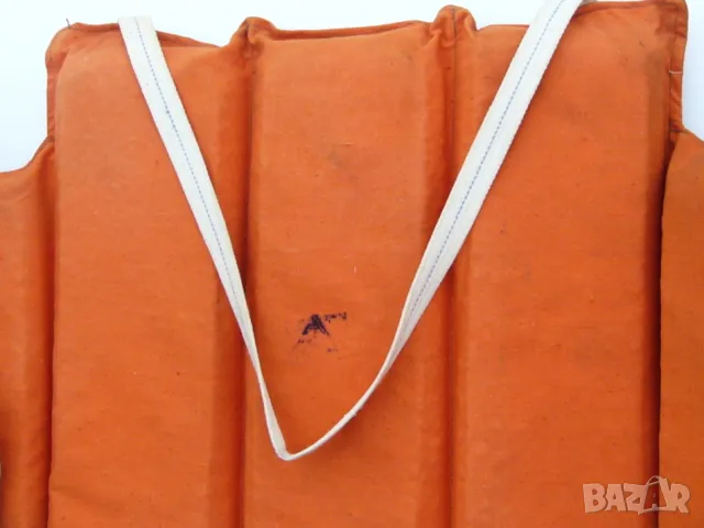 Оригинал Руска Военна Спасителна ЖИЛЕТКА 129x32см Водна Плавателна Корк Сегменти СССР 1960-те БАРТЕР, снимка 2 - Антикварни и старинни предмети - 49365421