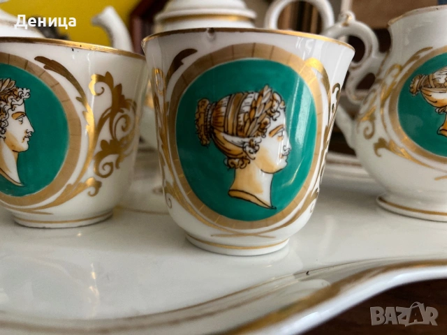 Порцеланов сервиз за двама в имперски стил Характерно за този стил е използването на богата позлата , снимка 2 - Сервизи - 54061239
