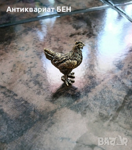 🐔 Миниатюрна метална кокошка