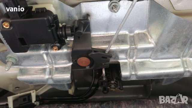 Машинка централно за резервоар и заден капак Vw,АУДИ,Сеат,Шкода,Мерцедес,BMW, снимка 11 - Части - 16084910