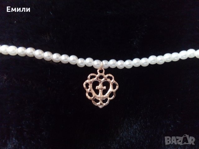 Колие с перли и висулка със сърце и кръстче, снимка 6 - Колиета, медальони, синджири - 32025755