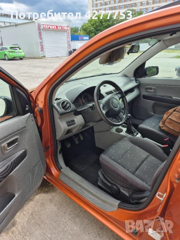 Продавам Мазда 2, категория хечбек, октомври 2003, цвят оранжев, снимка 6 - Автомобили и джипове - 50930283