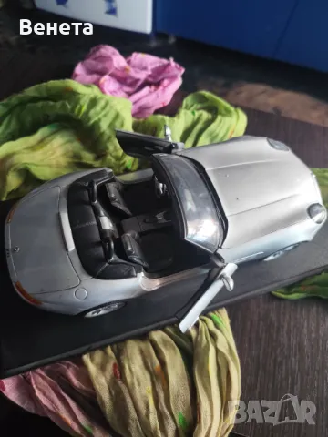 Колекционерска кола, снимка 4 - Коли, камиони, мотори, писти - 49685878