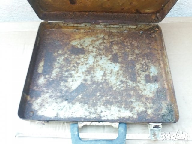 стара метална кутия , снимка 8 - Антикварни и старинни предмети - 31758830