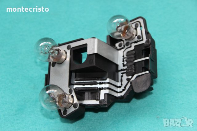 Дясна платка стоп Peugeot 206 хечбек (2003-2009г.) десен ламподържач Пежо 206