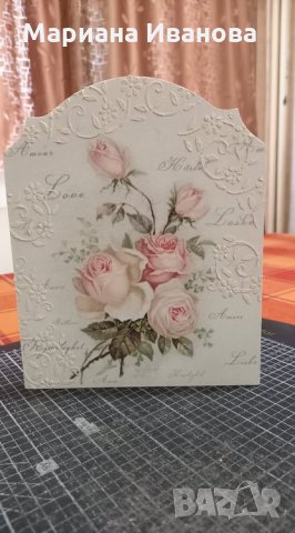 вечен календар "рози", снимка 2 - Подаръци за рожден ден - 7609530