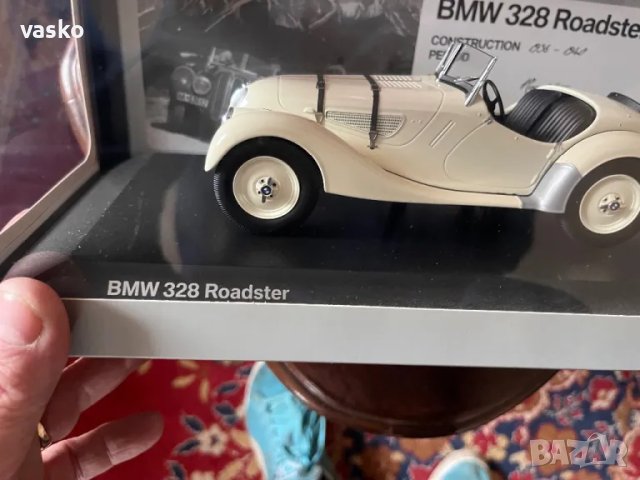 BMW 1:18-Дилърско, снимка 3 - Колекции - 48979134