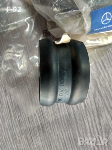 A9062030615**NEU**MERCEDES Тръбопровод за охладителната течност M904.900-OM906.70-