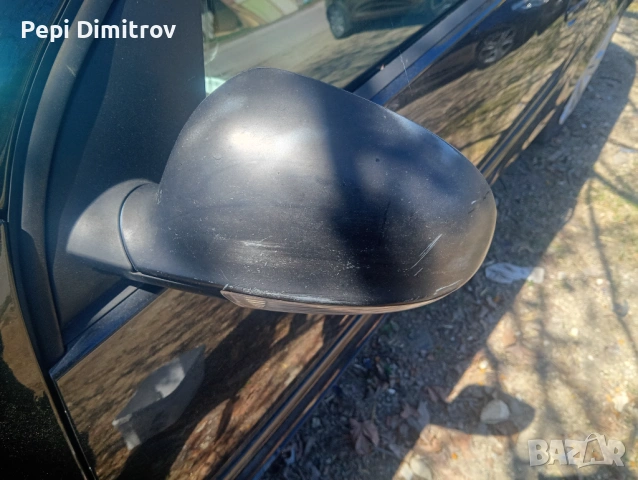 Ляво странично огледало за VW Golf Mk5 2006 , снимка 2 - Части - 54249006
