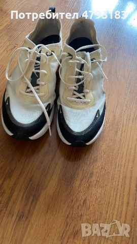 Nike Air Max Dia 44, снимка 3 - Маратонки - 54192877