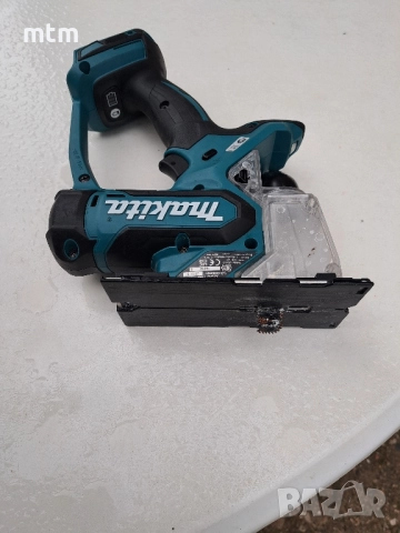 Акумулаторен прободен трион MAKITA DSD180, снимка 3 - Други инструменти - 52556625